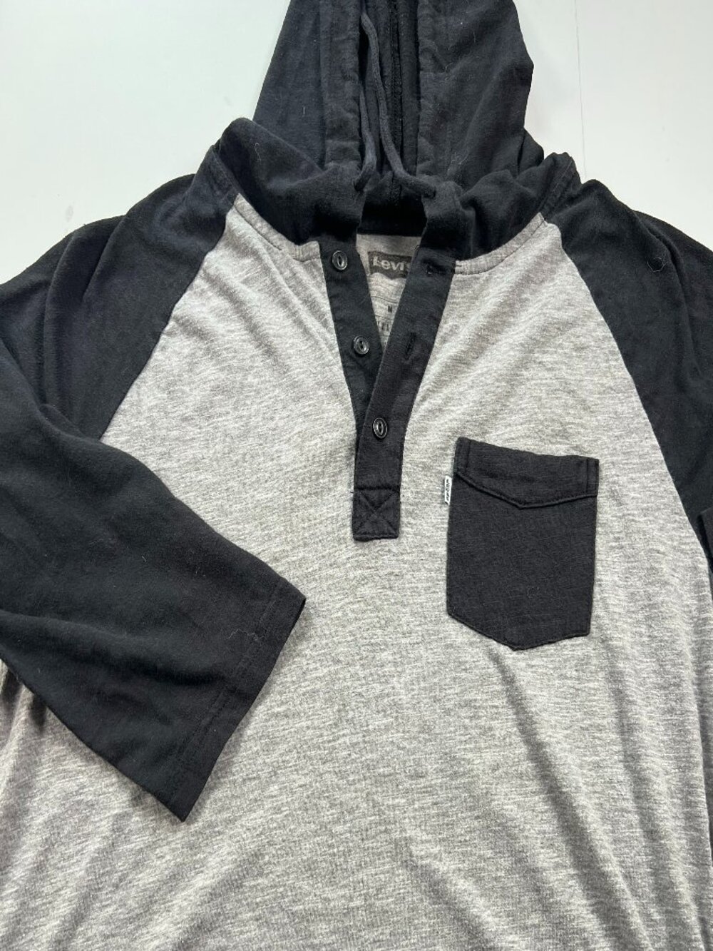 Levi's hoodie lightweight quarter button up unisex MED 3/4 sleeve front pocket